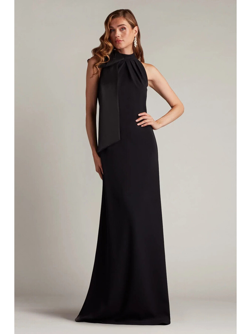 NWT Tadashi Shoji Sims Taffeta Shoulder Bow Halter Gown in black sz S #LD594
